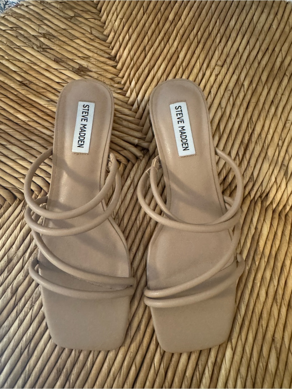 Steve Madden Nude Multi-Strap Square-Toe Slide Sandals